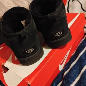 UGGs size 7 women's great condition
